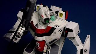 VF1A battroid [upl. by Eeuqram]