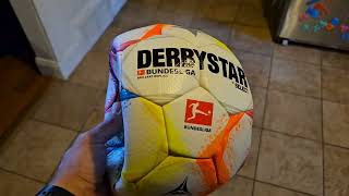 Quick check on my new Derbystar by Select soccerball [upl. by Deedee]