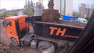 Bagger Liebherr A920  Baugrubenaushub  Erdarbeiten  Lkw laden Teil 2  GoPro  Cabview [upl. by Oisor21]