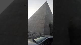 Piramide cestiae un sepolcro a forma di piramide aventino Roma [upl. by Muhammad]