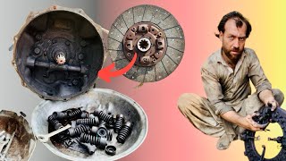 Hino truck clutch transmission fitting how to repair Hino truck clutch transmission [upl. by Cavallaro196]