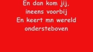 Gordon en Replay  Never nooit meer lyrics [upl. by Fabria]