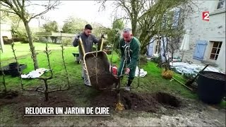 Jardin  Relooker un jardin de curé  20160416 [upl. by Enelrac]