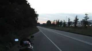 Aprilia Tuono 2003 Top speed fly bye Akrapovic system [upl. by Rivkah372]