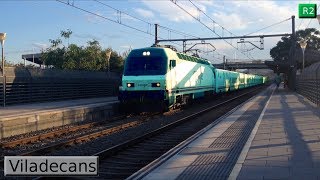 Viladecans R2  Rodalies Barcelona  Renfe 252  450  Civia [upl. by Uos825]