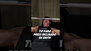 Típ para press Inclinado en Smith pectoral fitnessargentina consejosgym [upl. by Nylknarf]