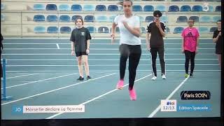 La flamme olympique à Miramas Miramas et AC Miramas terre dathlétisme [upl. by Drofniw]