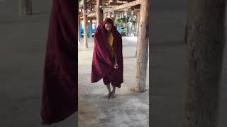 How to tie a monks robe  Myanmar 2018 [upl. by Wixted]