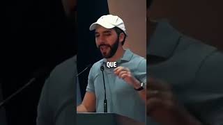 Con el Osico Cerrado dejo a Un periodista Nayib Bukele [upl. by Anahsahs280]