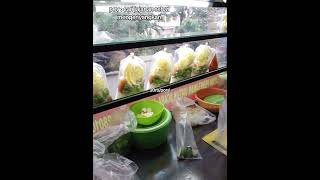 shortvideo jajanankekinian asinanbetawi salad streetfood [upl. by Enilorac]