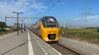 VIRMm vertrekt van het linker spoor op station kruiningenyerseke [upl. by Ahtis]