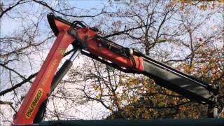 Palfinger Crane 12001 im Altglas Service [upl. by Lothaire]