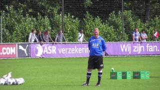 Eerste training Ronald Koeman als trainer van Feyenoord  25 Juli 2011 [upl. by Skye]