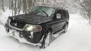 mitsubishi pajero sport 30 snow [upl. by Gentille261]