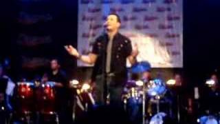 Victor Manuelle quotYo te queria quererquot [upl. by Benita]