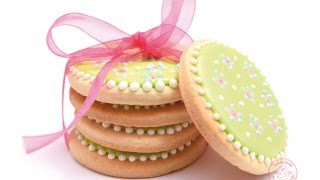 Comment utiliser le glaçage royal sur des biscuits   SCRAPCOOKING® [upl. by Lewiss]