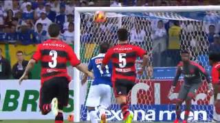 Gol espetacular de Éverton Ribeiro Cruzeiro 2x1 Flamengo 21082013 [upl. by Warp]