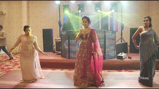 Wedding Surprise Dance at Malith amp Udari Wedding [upl. by Alleroif831]