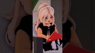 💗Roblox Love Story  The Princesss Bodyguard Part 25 roblox berryave schoollovestory [upl. by Enyrehtak247]