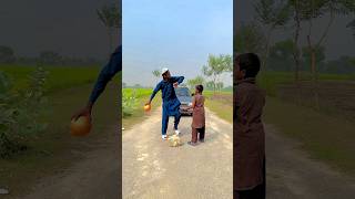 Gari waly ka garor k bchy ki bal phenk diunfrezzmyaccount shortsvideo india trending [upl. by Paten]