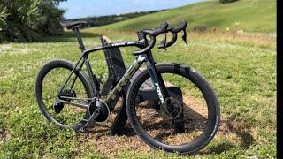 2023 TREK EMONDA Dark PrismaticTrek Black 1x  1x12 Sram AXS CUSTOM BUILD Walkaround [upl. by Eiramesor]