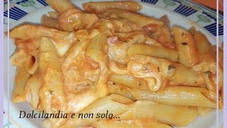 Pasta con mozzarella filante  Piatto unico [upl. by Florina]