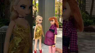 Anna amp Elsa Go Fall Shopping Pt4🍂🧥Frozen Toys  Playing With Dolls  Disney Princess Fun [upl. by Pernell641]