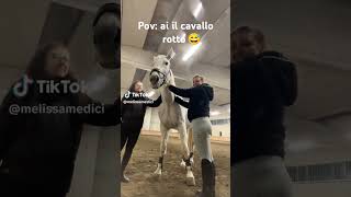 Povai il cavallo rotto [upl. by Annaeerb]