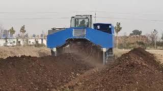 How to use windrow compost turner？ [upl. by Eirol]