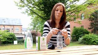 Inflating a balloon with white vinegar and bicarbonate of soda [upl. by Merilyn]