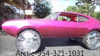 AceWhipsNET ARCTIC Customs Pink Panther Oldsmobile Cutlass on 30quot DAVIN Surge Floaters In the LAb [upl. by Gerianne693]