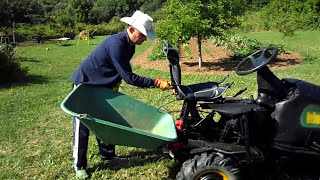 Trattorino artigianale costruito con una motozappa Progetto autosufficienza [upl. by Bert]