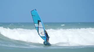 Diony Guadagnino having fun on the waves [upl. by Trebo]