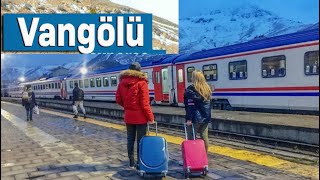 TREN SEYAHATİ 🚉  VAN GÖLÜ EKSPRESİ VLOG  YATAKLI VAGONLAR  2018 [upl. by Nekcarb36]