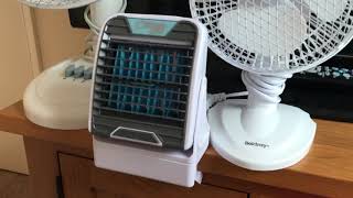 This is a ChillMax Air white and grey desk fan [upl. by Ailak]