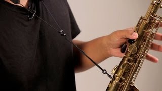 How to Play the Saxophone Octave Key  Saxophone Lessons [upl. by Descombes]