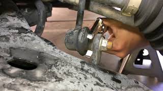 20122015 Honda Civic Front Sway Bar End Link Replace [upl. by Aropizt]