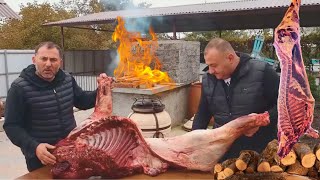 Cocinar canales de carne fresca en el pueblo  Cooking Delicious Meat From Fresh Beef In The Village [upl. by Granoff]