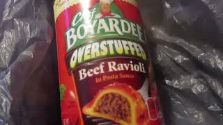 Chef Boyardee Overstuffed Beef Ravioli chefboyardee ovestuffed beef ravioli beefravioli [upl. by Etram]