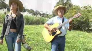 CLIP OFICIAL TRINDADE  Walter José e Talitta de Oliveirampg [upl. by Alyse615]