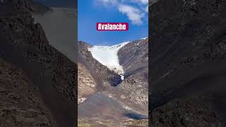 Achanak Avalanche aa gaya avalanche mountain dangerous shors [upl. by Etheline]