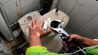 廁所水箱 拆裝示範 Demonstration of disassembly and assembly of toilet tank [upl. by Hollerman]