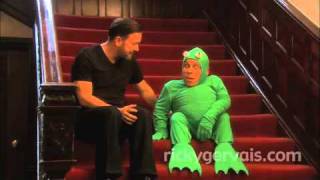 Ricky Gervais dresses Warwick Davis as a Frog [upl. by Docile]