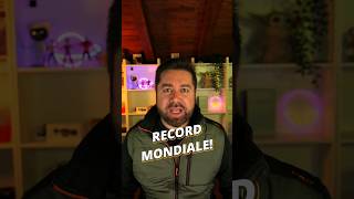 Record del mondo 10000 droni danno spettacolodroni guinnessworldrecords techtok [upl. by Aroved]