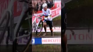 CX WORLD CUP flcs mathieuvanderpoel woutvanaert mvdp vanaert vanderpoel worldbycycling bike [upl. by Dahc474]