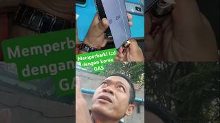 Memperbaiki lcd bergaris smartphone repair display service iphone trending [upl. by Noevart]