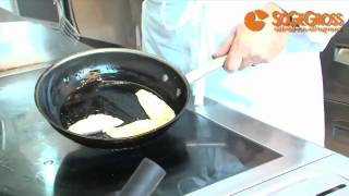 Video Ricetta Filetto di Orata con Cipolle allAgro e Patate al Nero di Seppia [upl. by Grekin105]