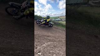 YAMAHA YZ250 flat out up Ashdown HiLL [upl. by Adnahsat]