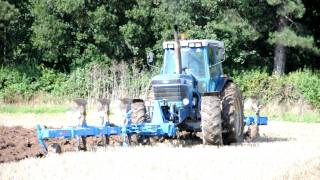 Ford 8730 ploughing at Diseworth [upl. by Dorisa]