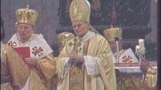 Papal Liturgy  Pope John Paul II celebrating Ukrainian Divine Liturgy [upl. by Robbins]